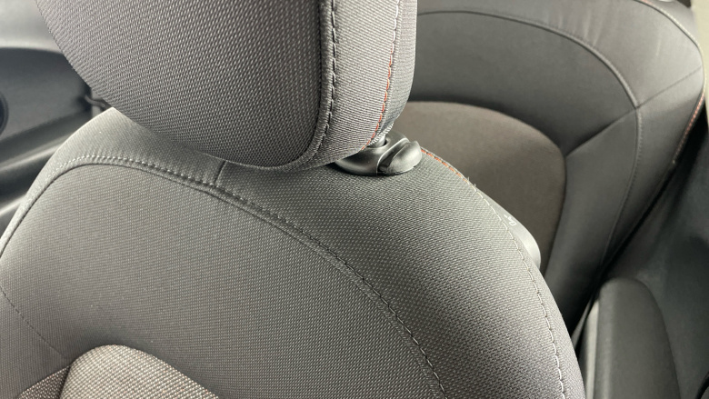 MINI Hatchback 1.5 Cooper Classic Premium 3dr Auto Petrol Hatchback